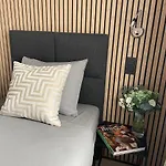 Ferme Du Chateau Hotel *