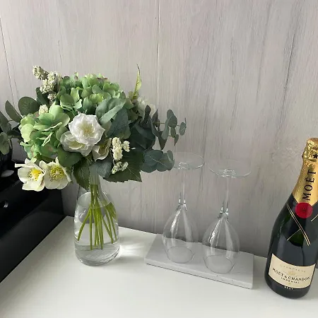 Ferme Du Chateau Hotel *